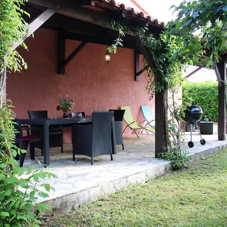 Vindelle, 4 Pieces, 6 Personnes - Fr-1-653-223 Casa vacanze