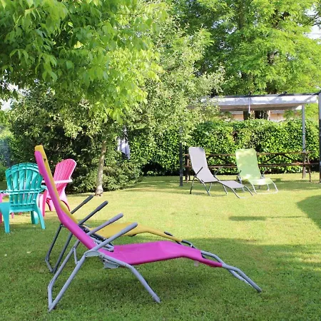 Vindelle, 4 Pieces, 6 Personnes - Fr-1-653-223 Vindelle